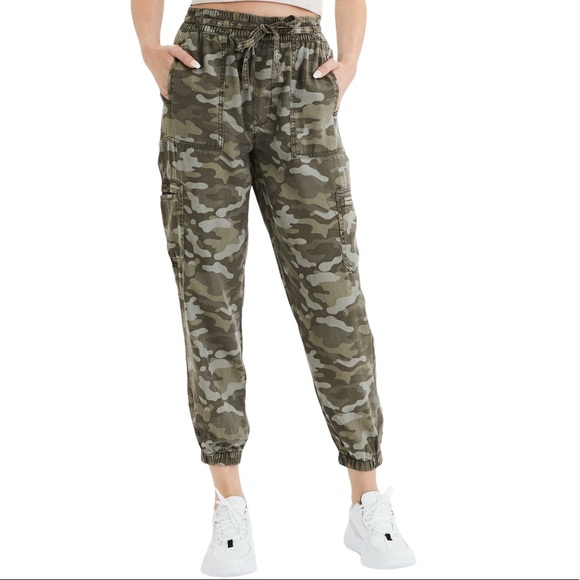 American Eagle Womens Pants Camouflage 